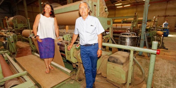 une vieille famille de tisserands mise sur le lin à Luneray